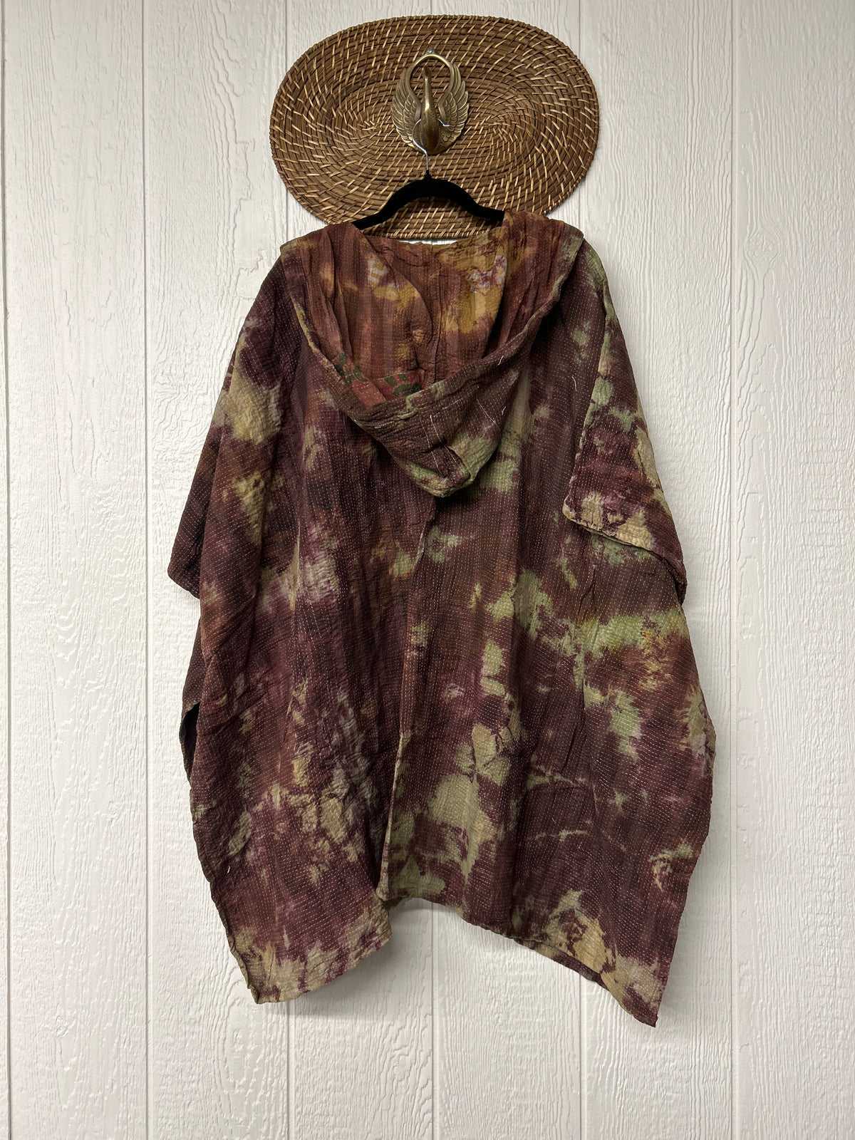 Aura Edit Fine Kantha Wanderlust Poncho 1026 006