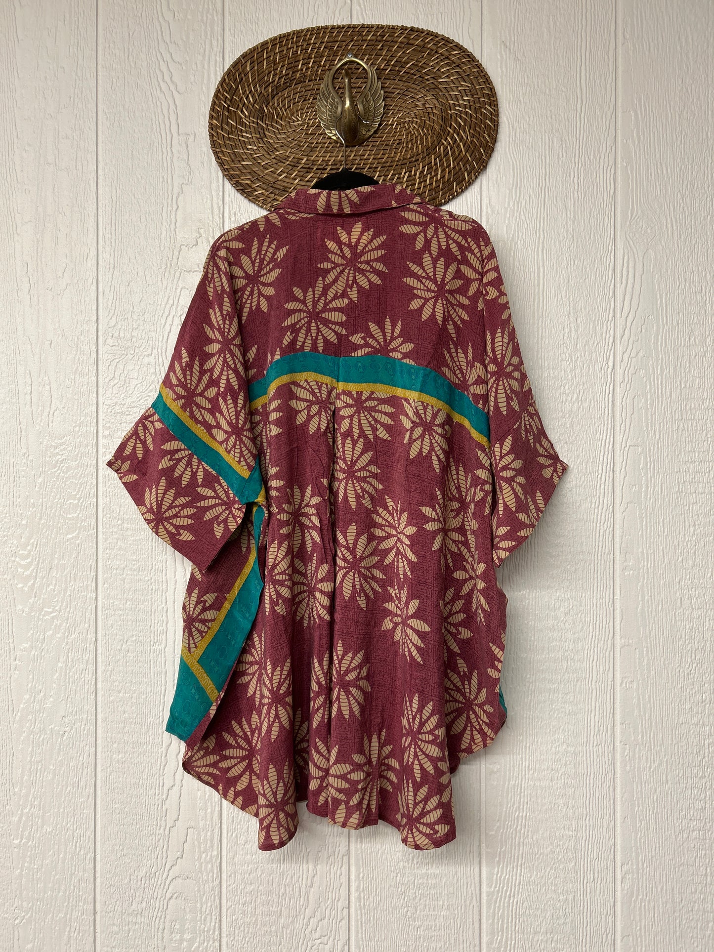 Crepe Sari Free To Be Button Down 0626 001