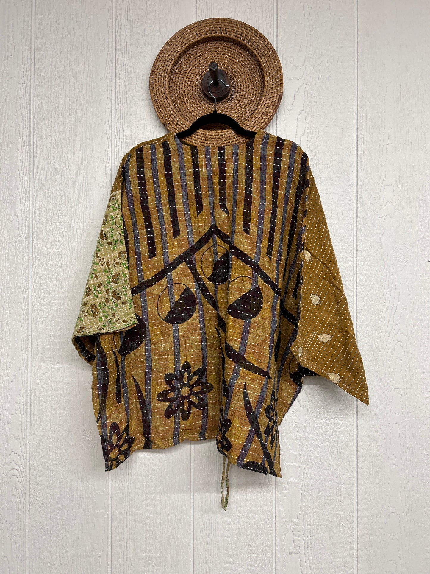 Pareo Kantha Hi-Lo Butterfly Top 0626 234