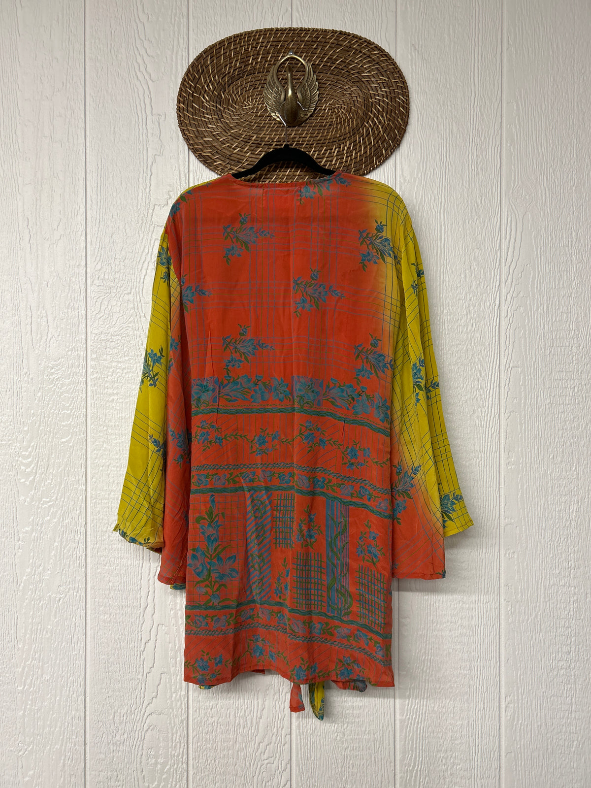 Crepe Sari Shortie Spellbound Kimono 0426 105