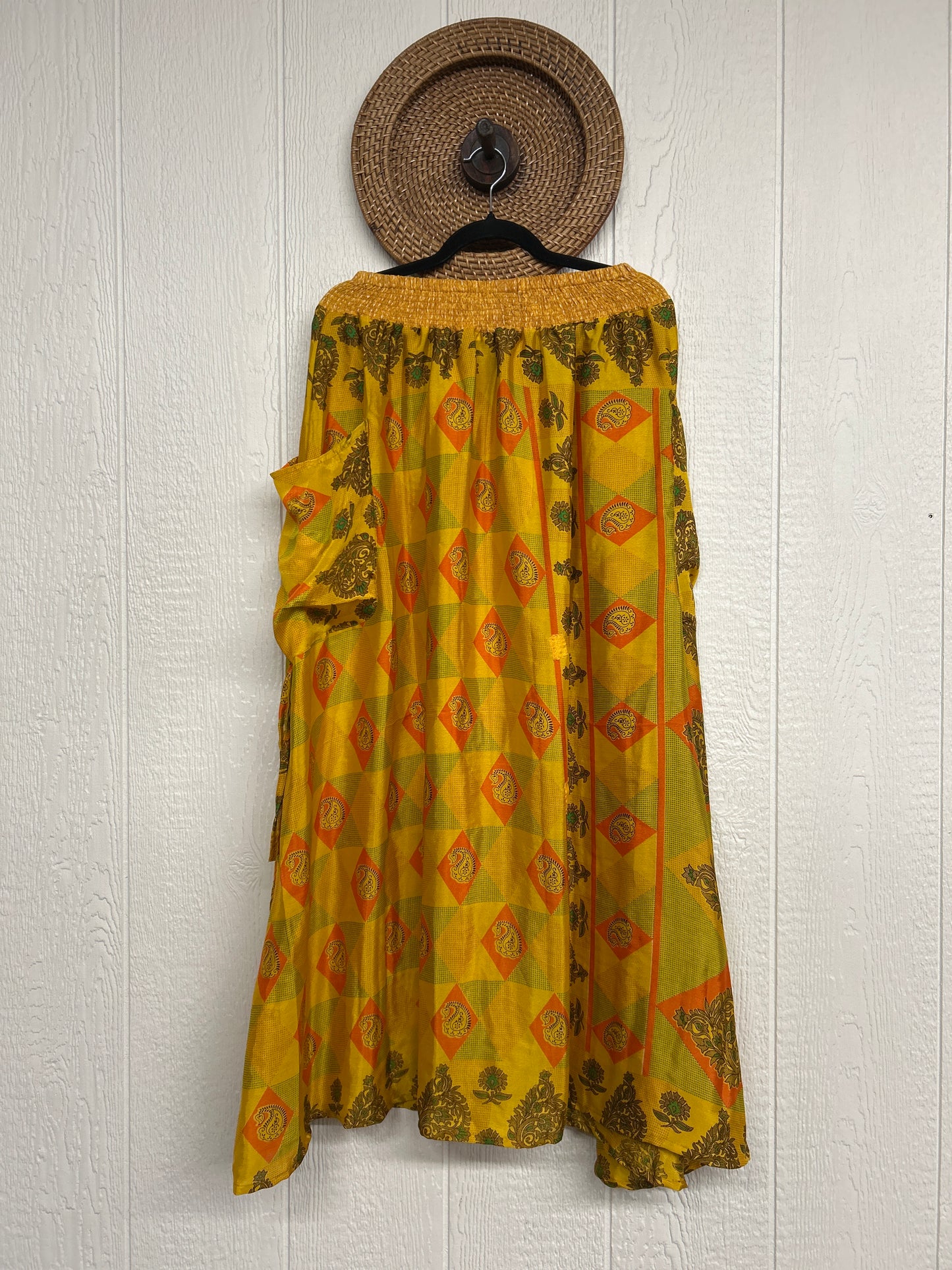 Rasgulla Sari Butterfly Cargo Skirt 0126 015