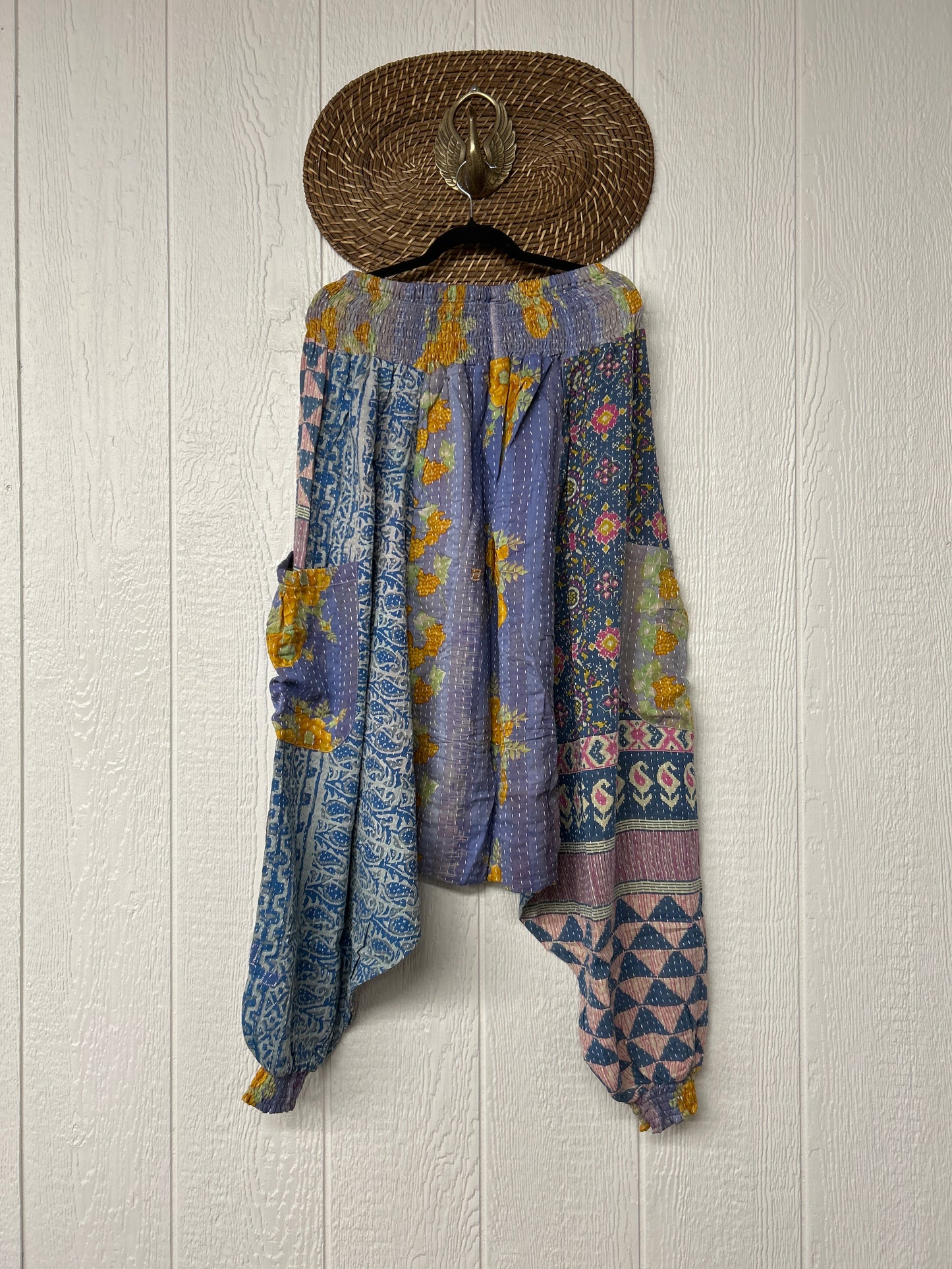 Pareo Kantha Be Still Harems 0626 135