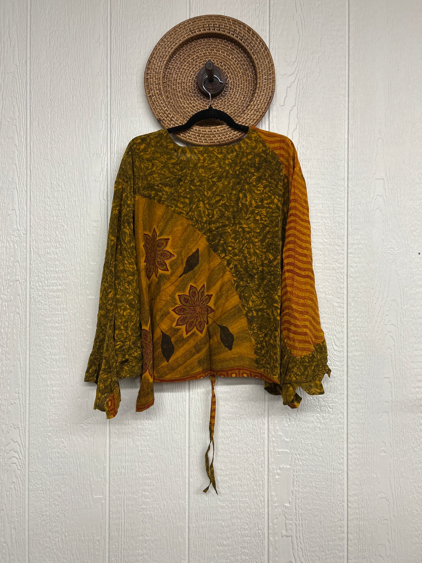 Crepe Sari Bell Sleeve Butterfly Top 0326 018