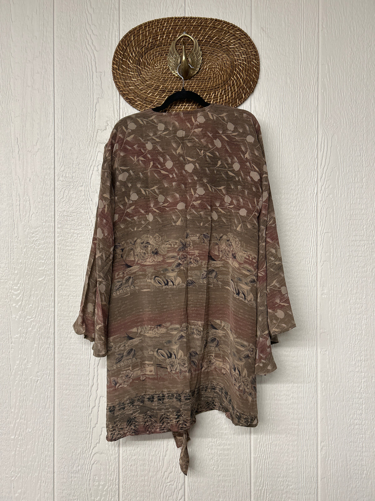 Crepe Sari Shortie Spellbound Kimono 0426 135