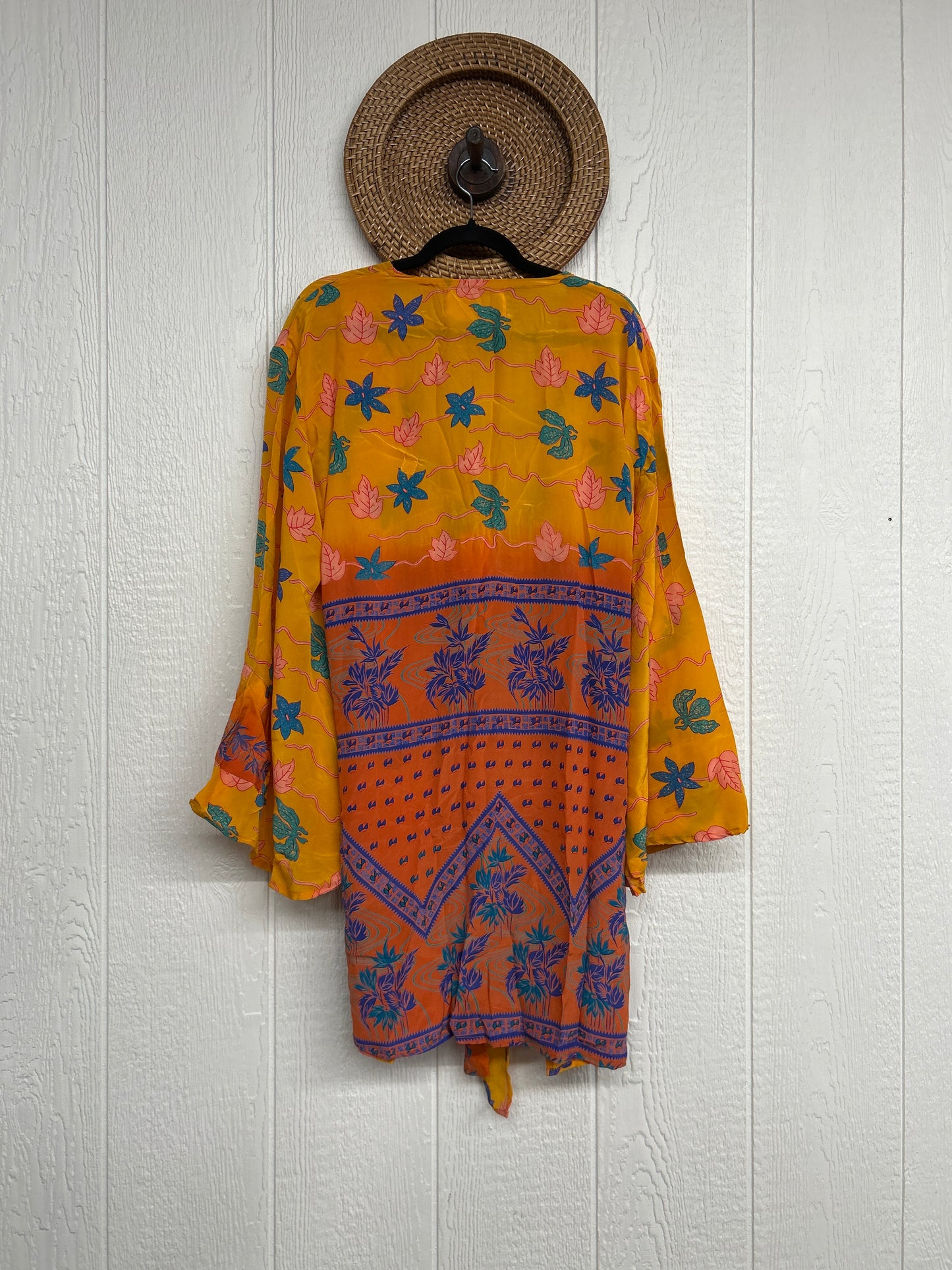 Crepe Sari Shortie Spellbound Kimono 0426 263