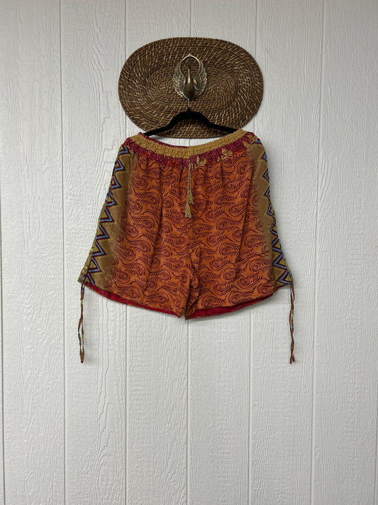 Silk Butterfly Short 0525 022