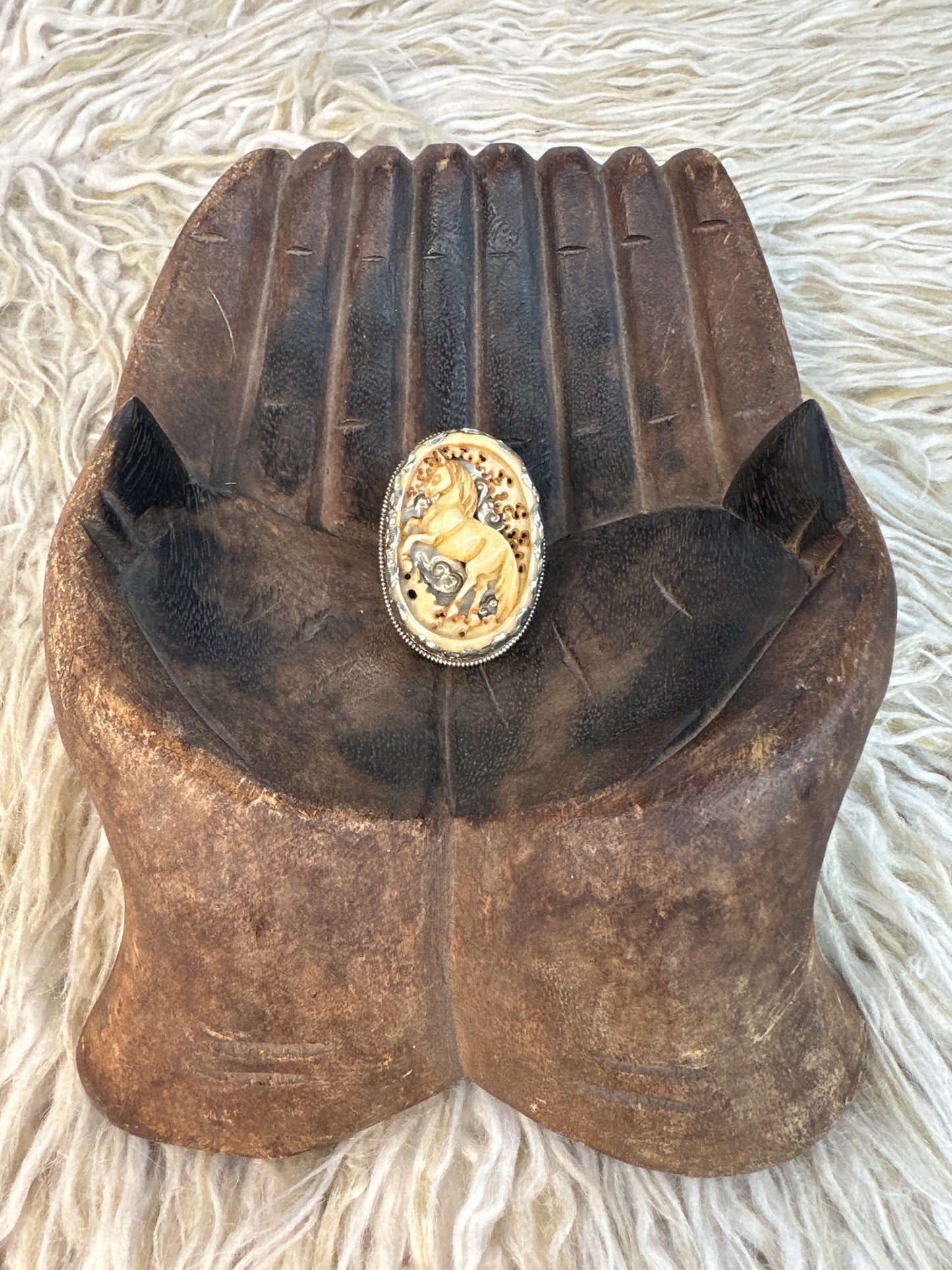 Bone Craved Horse Ring 0226 013