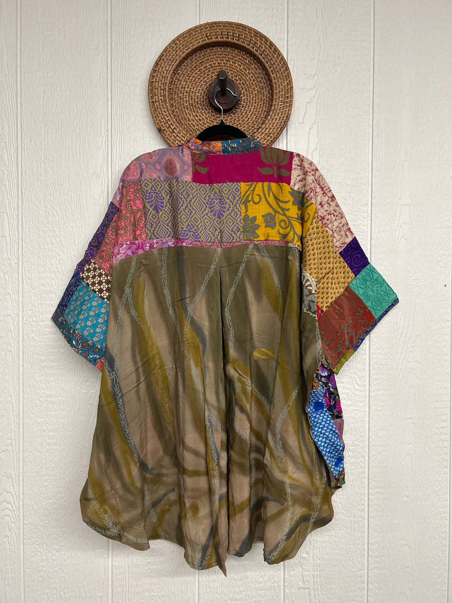 Goddess Free To Be Button-Down 0925 258