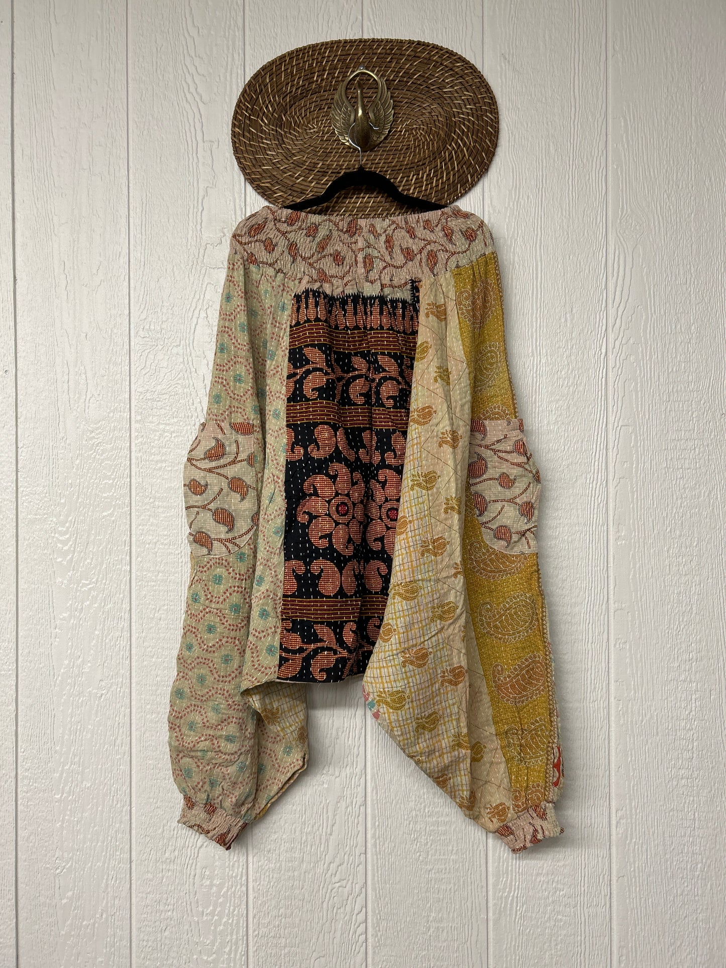 Pareo Kantha Be Still Harems 0626 113
