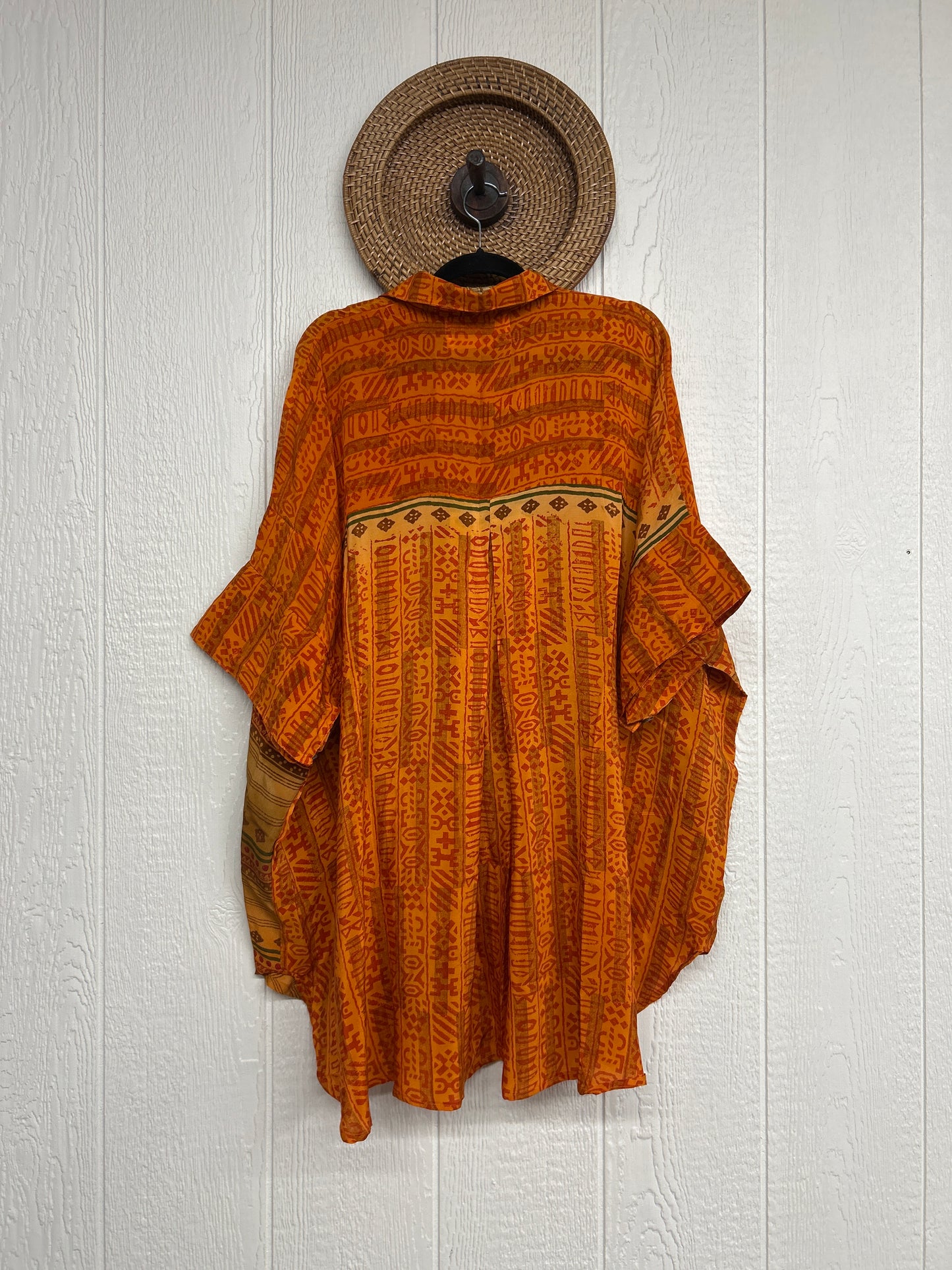 Crepe Sari Free To Be Button Down 0626 259