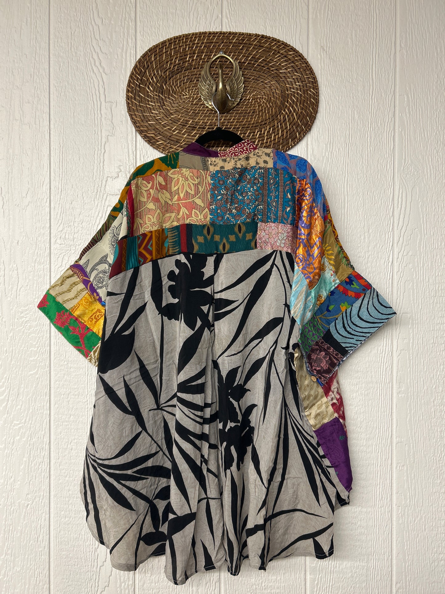 Goddess Free To Be Button-Down 0925 010