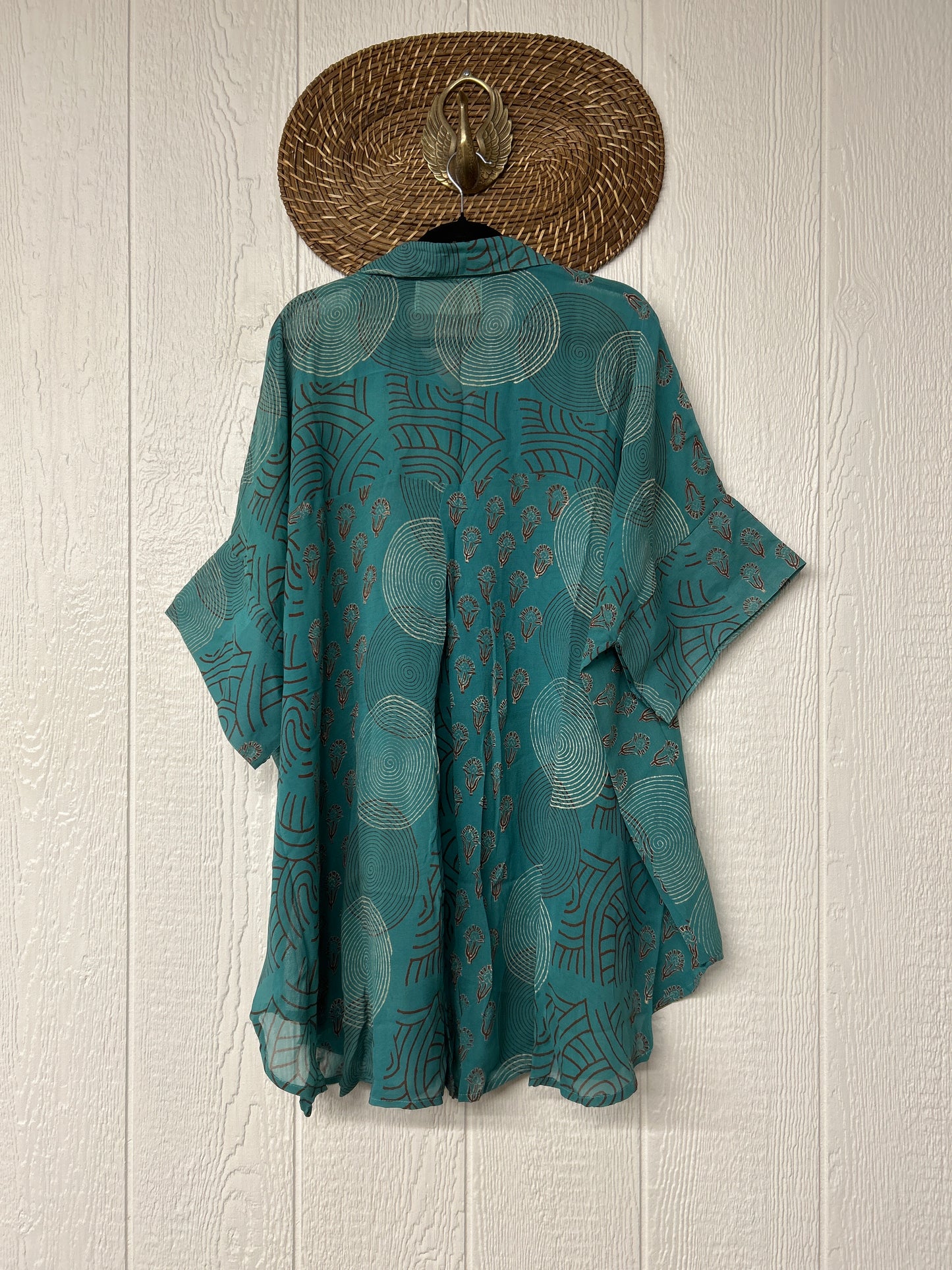 Crepe Sari Free To Be Button Down 0626 015