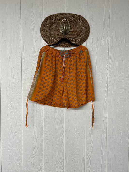 Silk Butterfly Short 0525 008