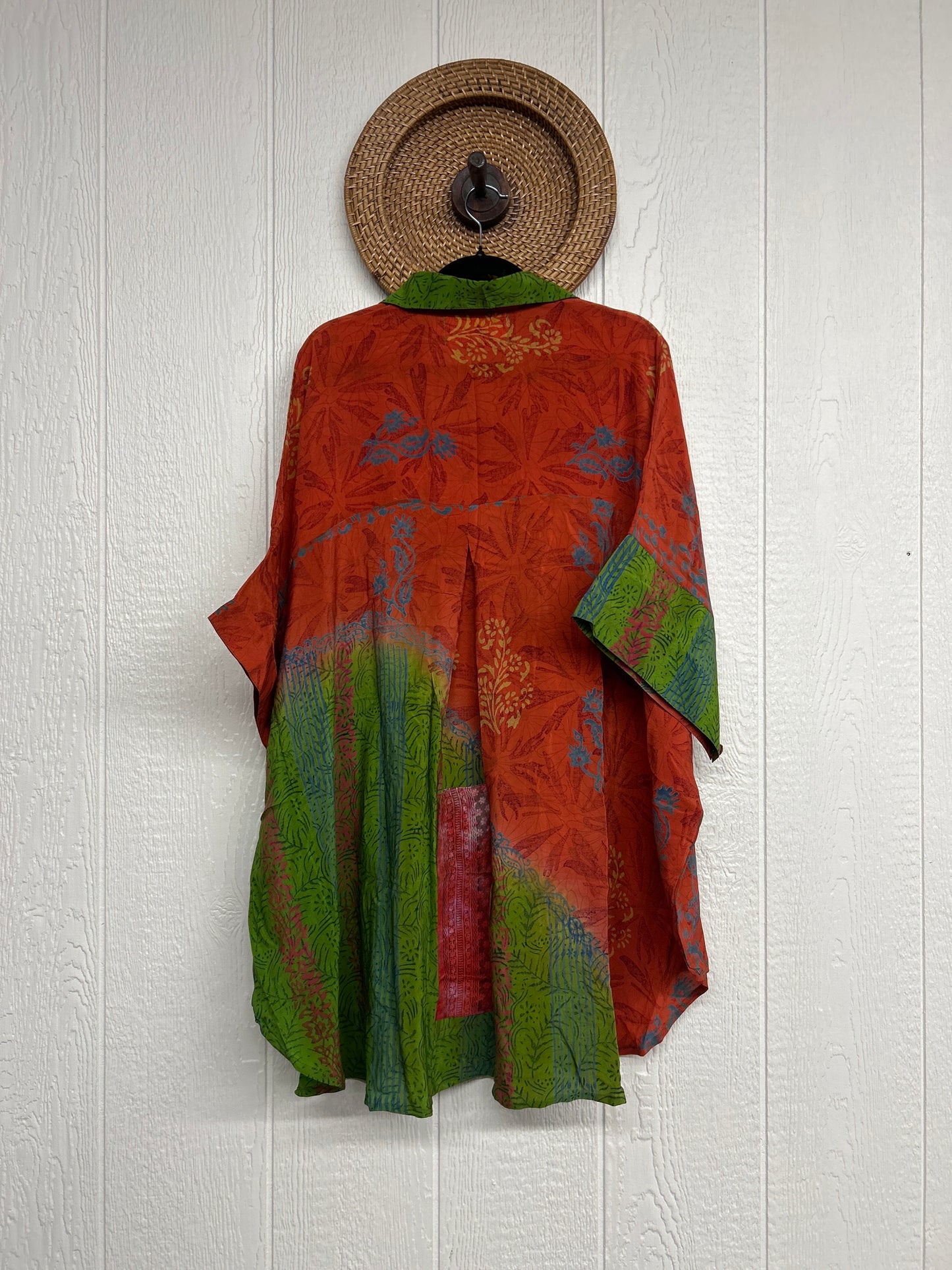Crepe Sari Free To Be Button Down 0626 195