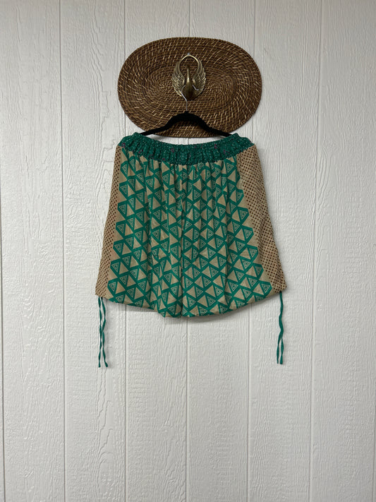 Silk Butterfly Short 0525 268