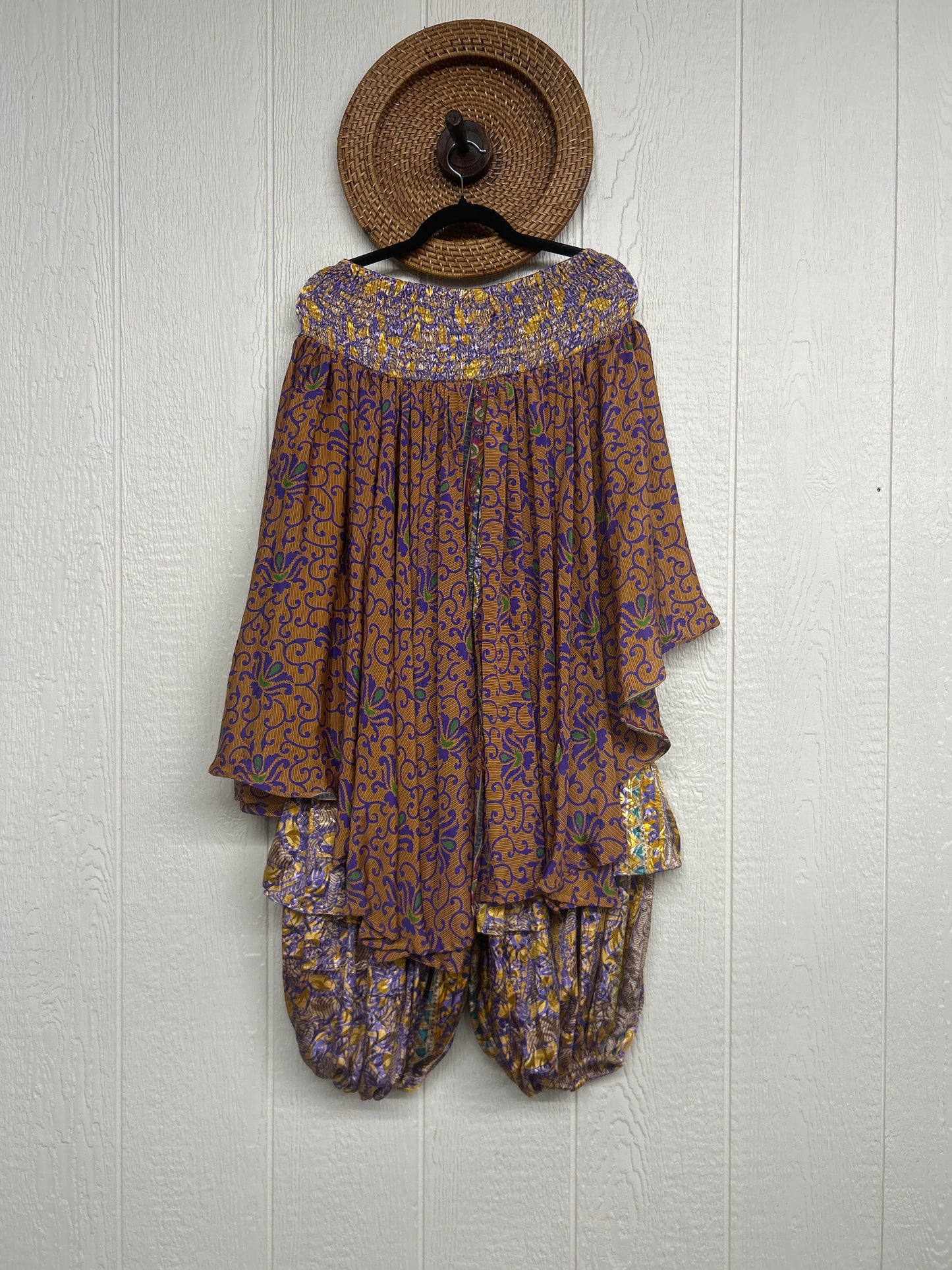 Rasgulla Sari Enchanted Jogger 0426 019