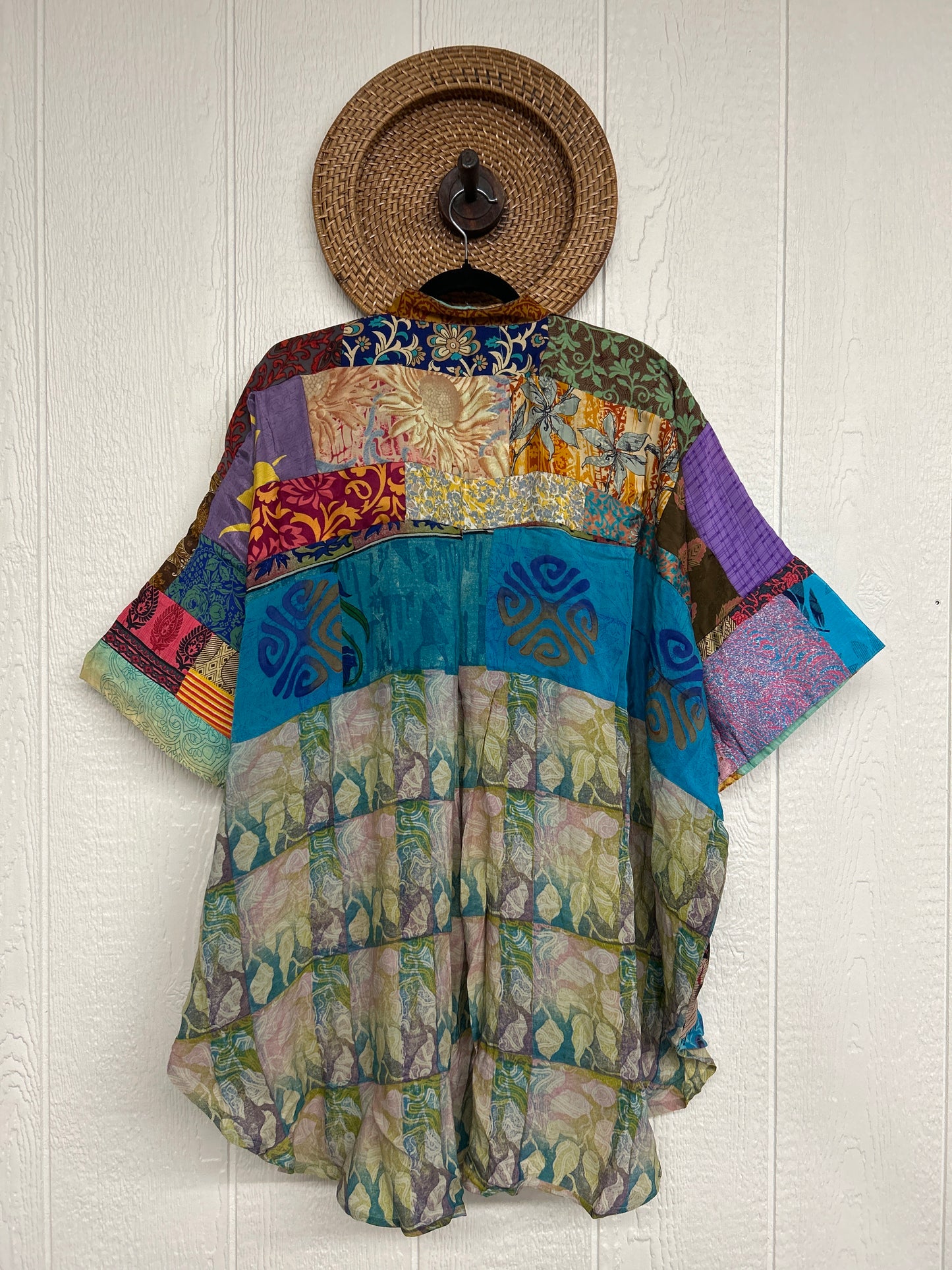 Goddess Free To Be Button-Down 0925 222