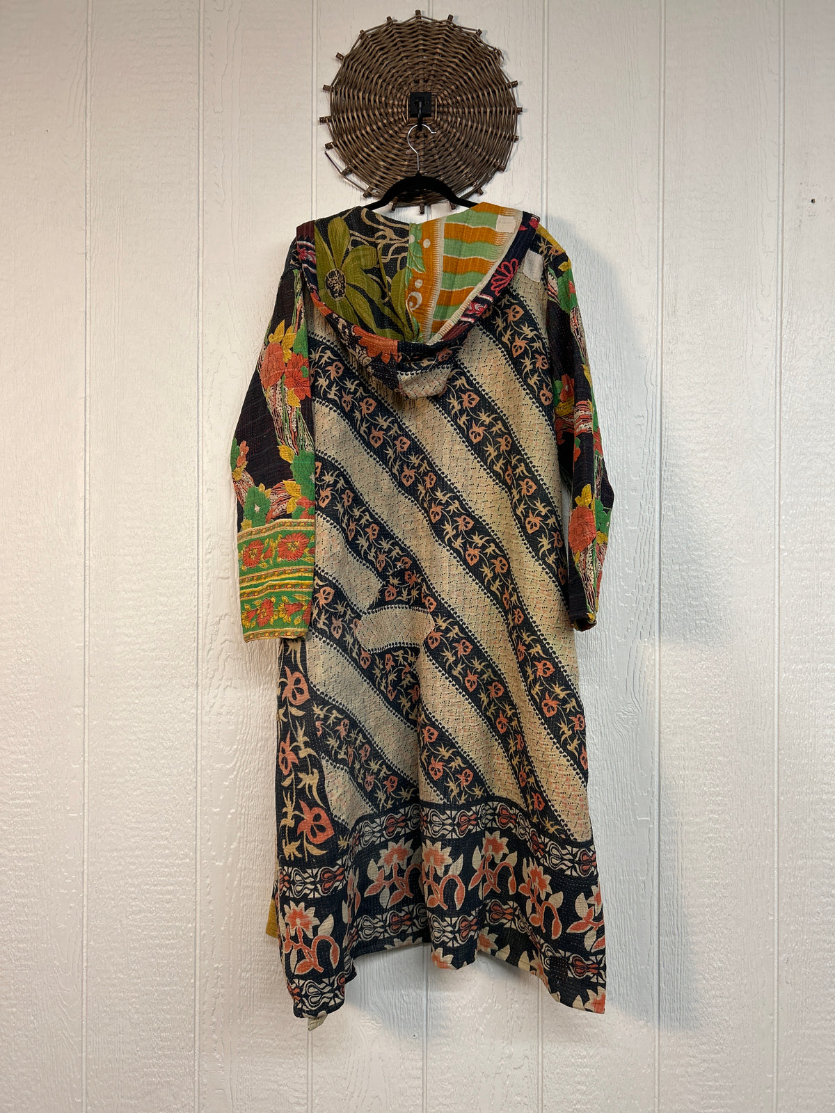Fine Kantha Rising Sun Coat 1026 097