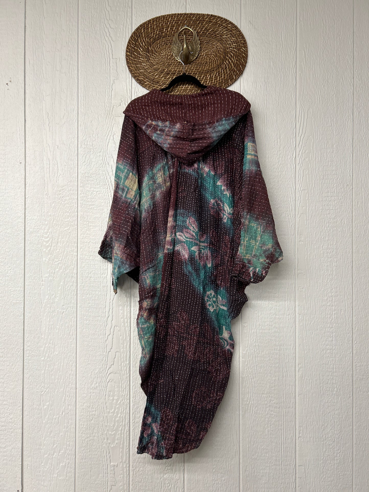 RETAIL Aura Edit Pareo Kantha Poetic Hoodie Maxi 0726 009