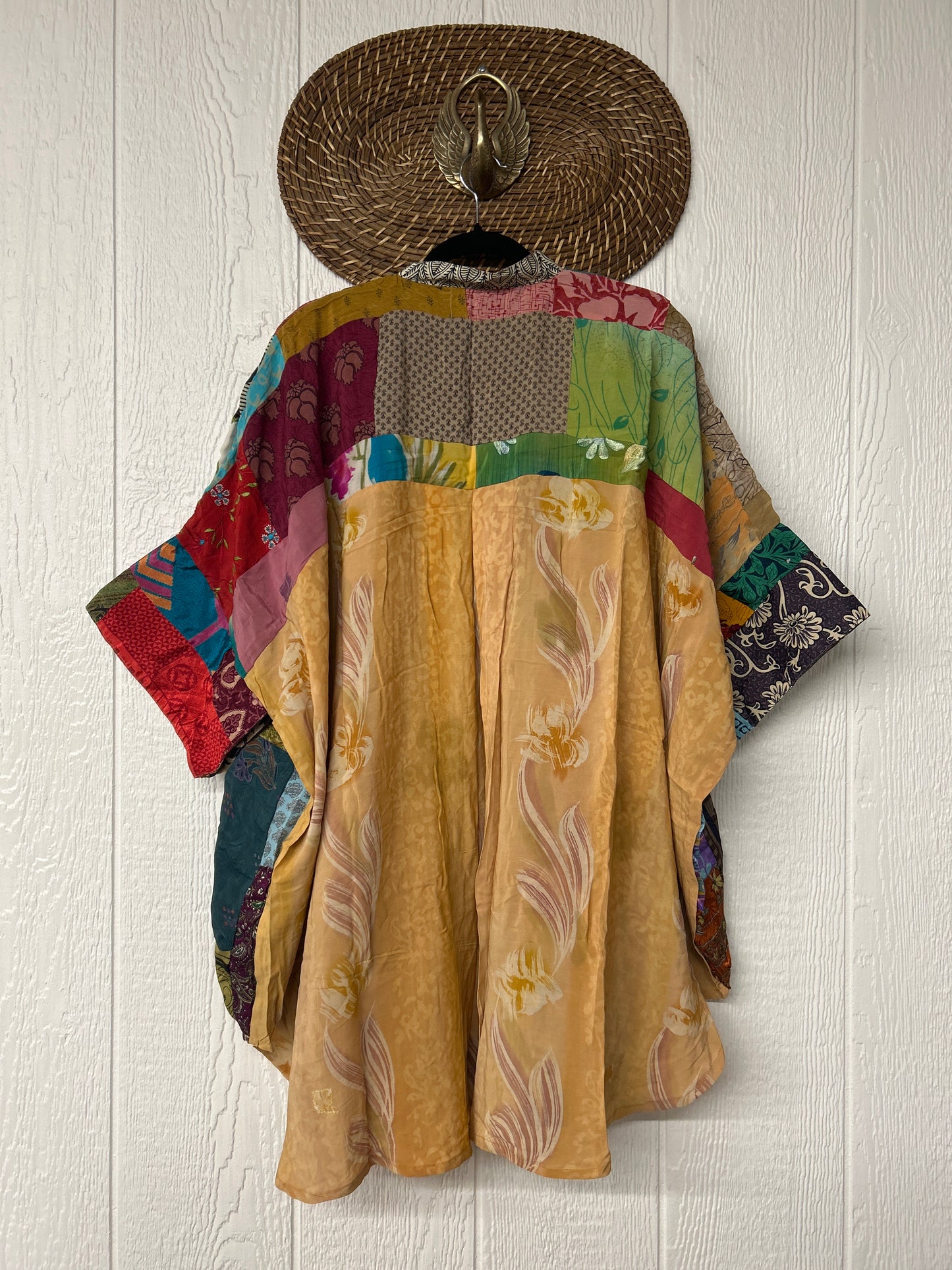 Goddess Free To Be Button-Down 0925 018