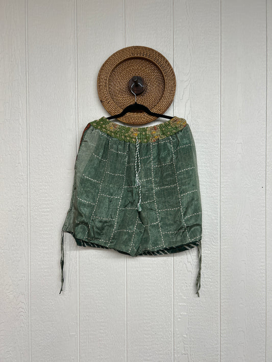 Silk Butterfly Short 0525 191