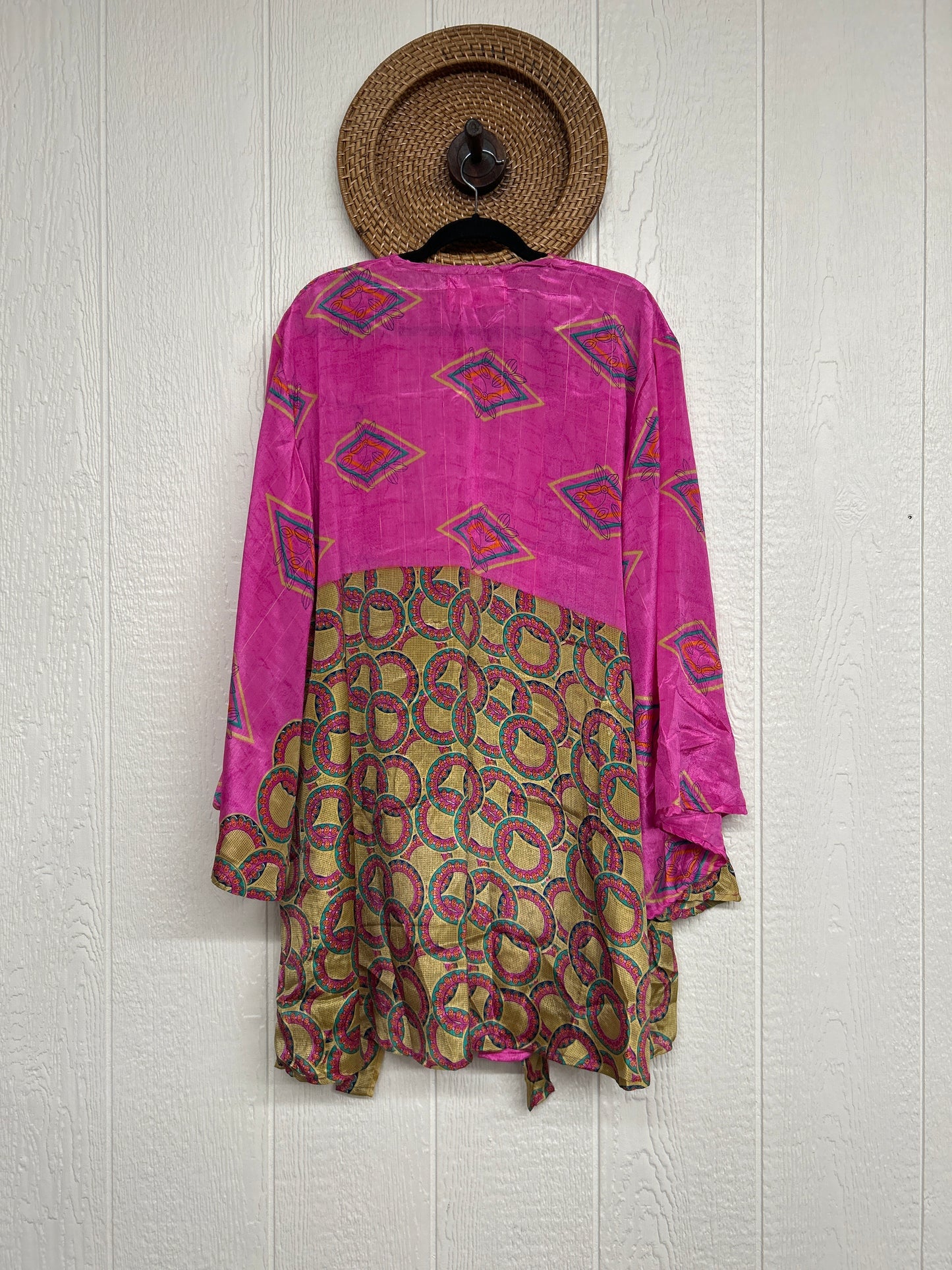 RETAIL Rasgulla Sari Shortie Spellbound Kimono 0226 272