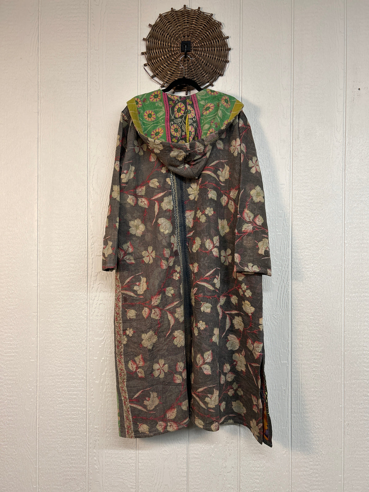 Fine Kantha Rising Sun Coat 1026 084