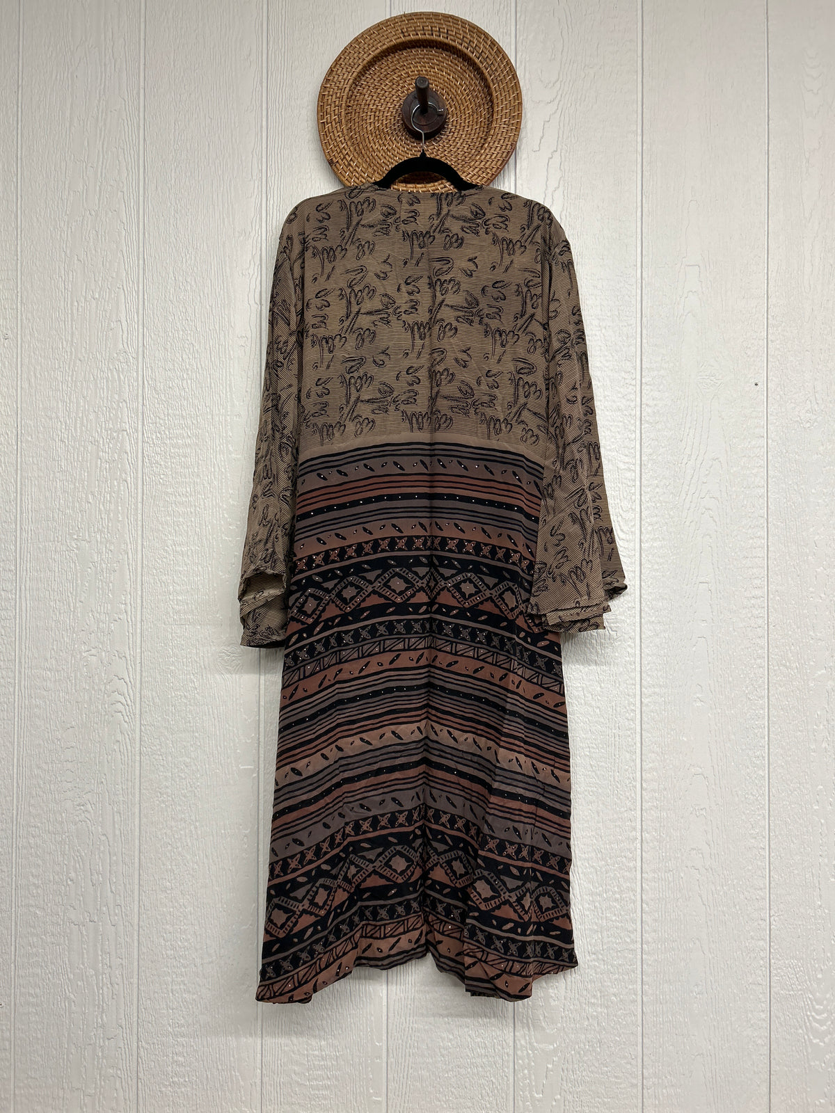 Crepe Sari Spellbound Kimono 0926 086