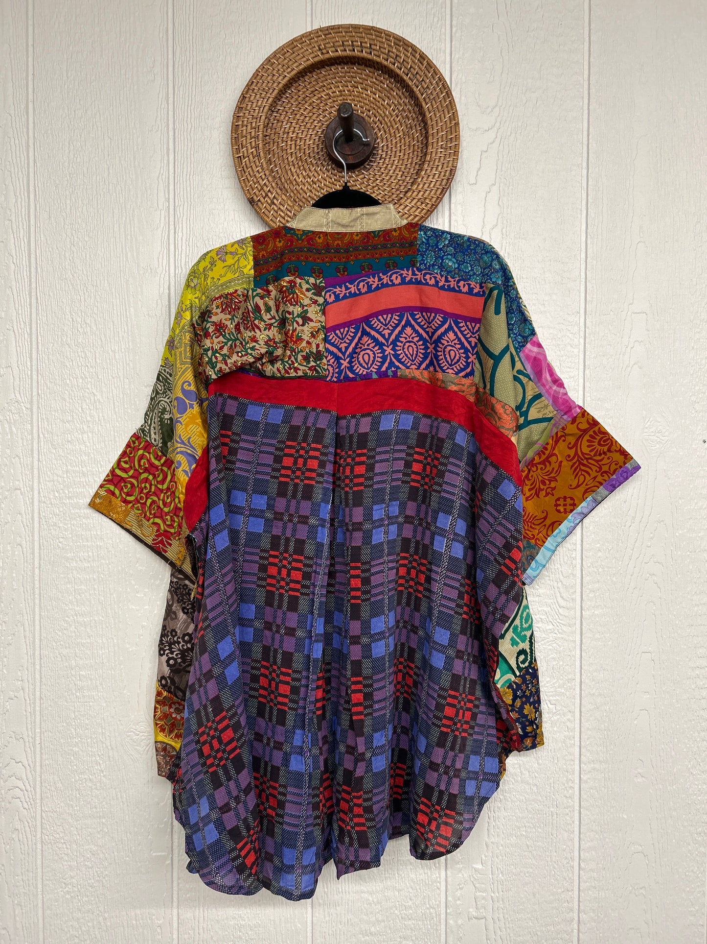Goddess Free To Be Button-Down 0925 194
