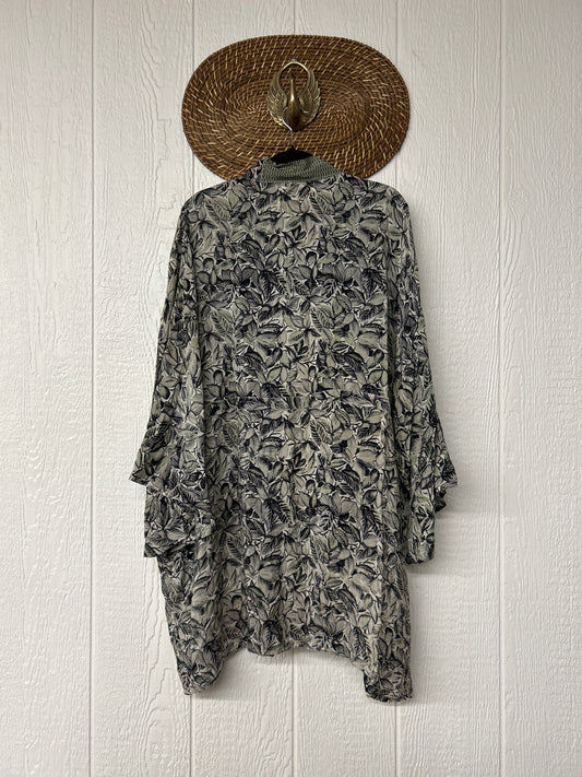 Dreamweaver Shortie Kimono 1025 183