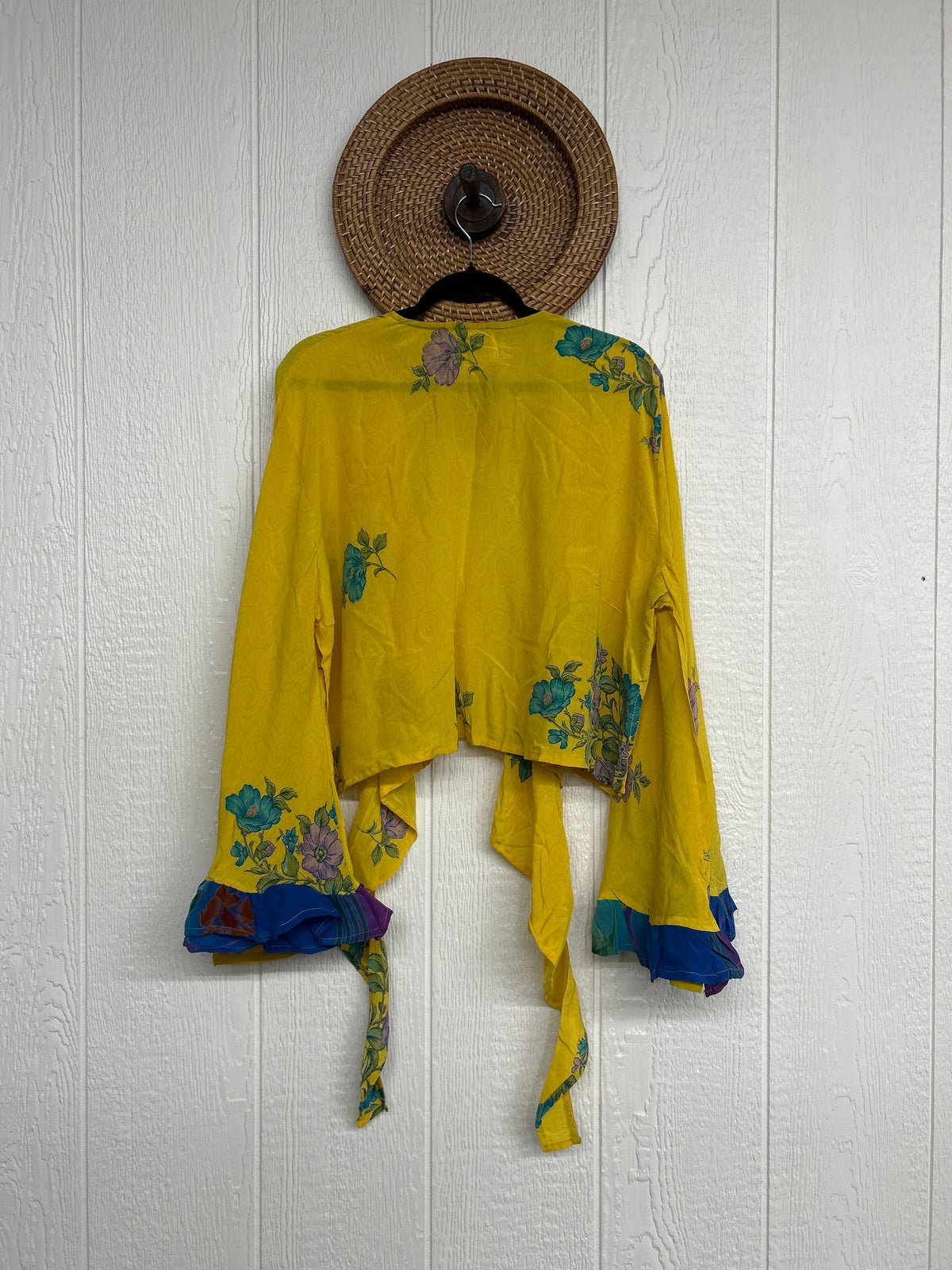 Crepe Sari Zeppelin Crop Shrug 0426 082
