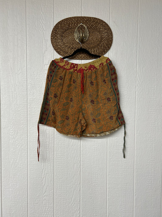 Silk Butterfly Short 0525 016