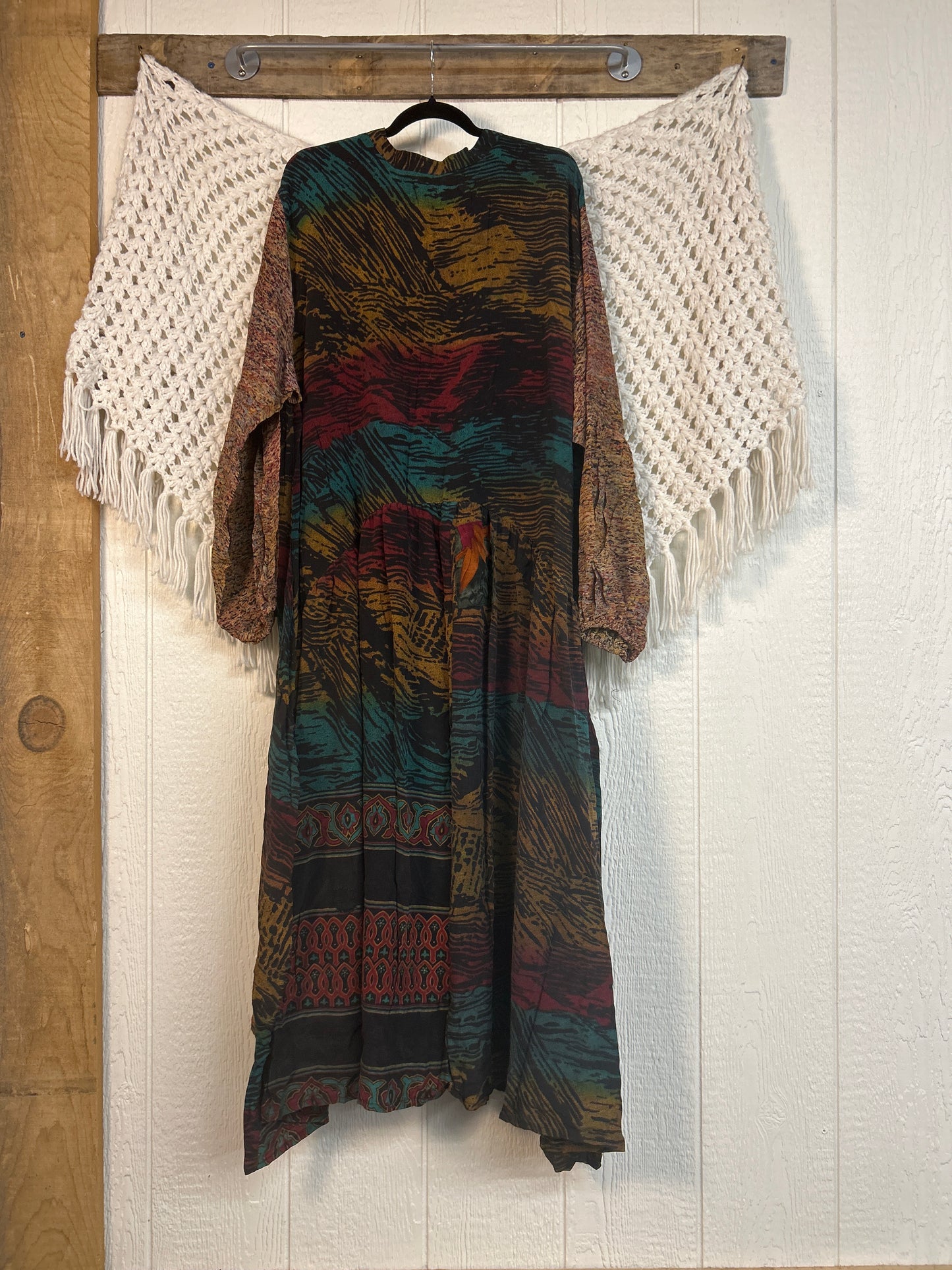 RETAIL Crepe Sari Evermore Kimono 0326 145