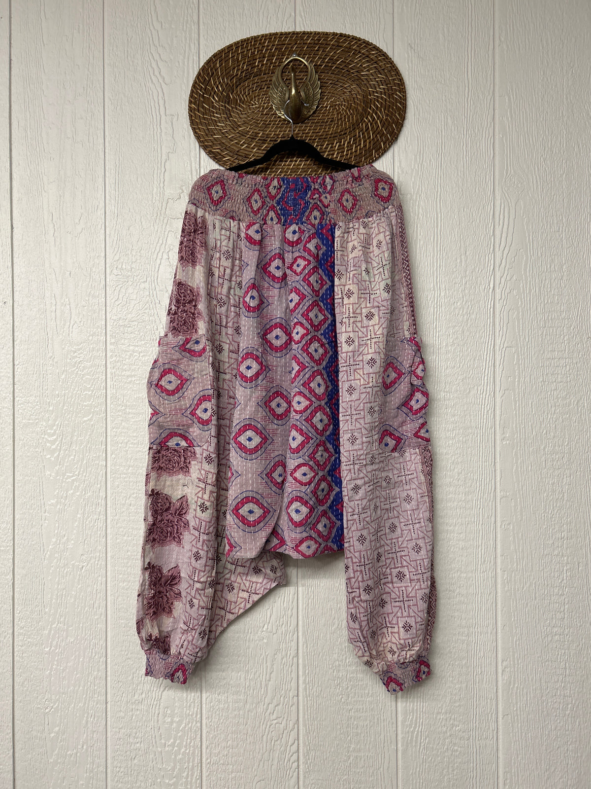 Pareo Kantha Be Still Harems 0626 158