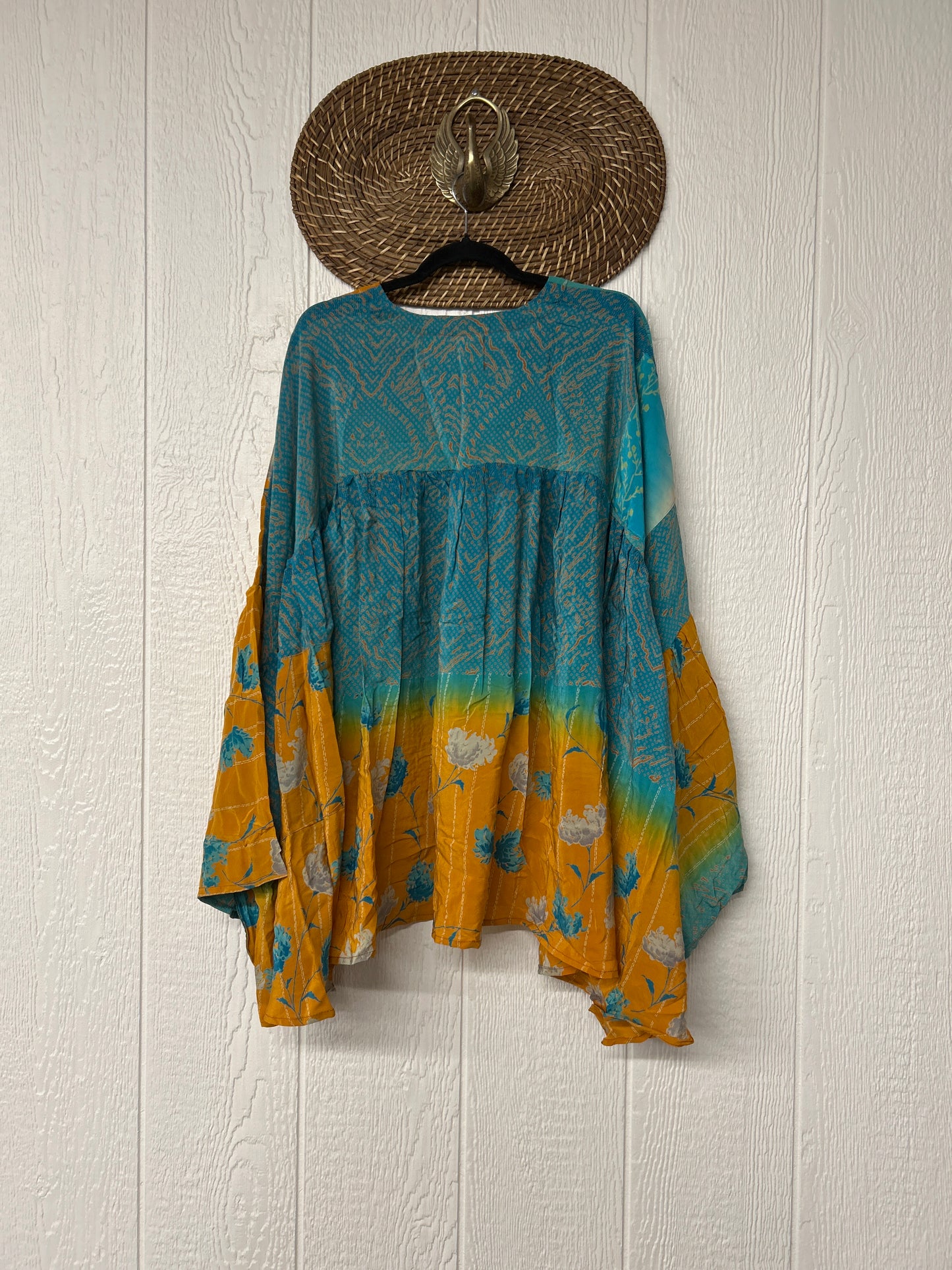 Crepe Sari Bell Sleeve Gold Dust Crop 0826 265