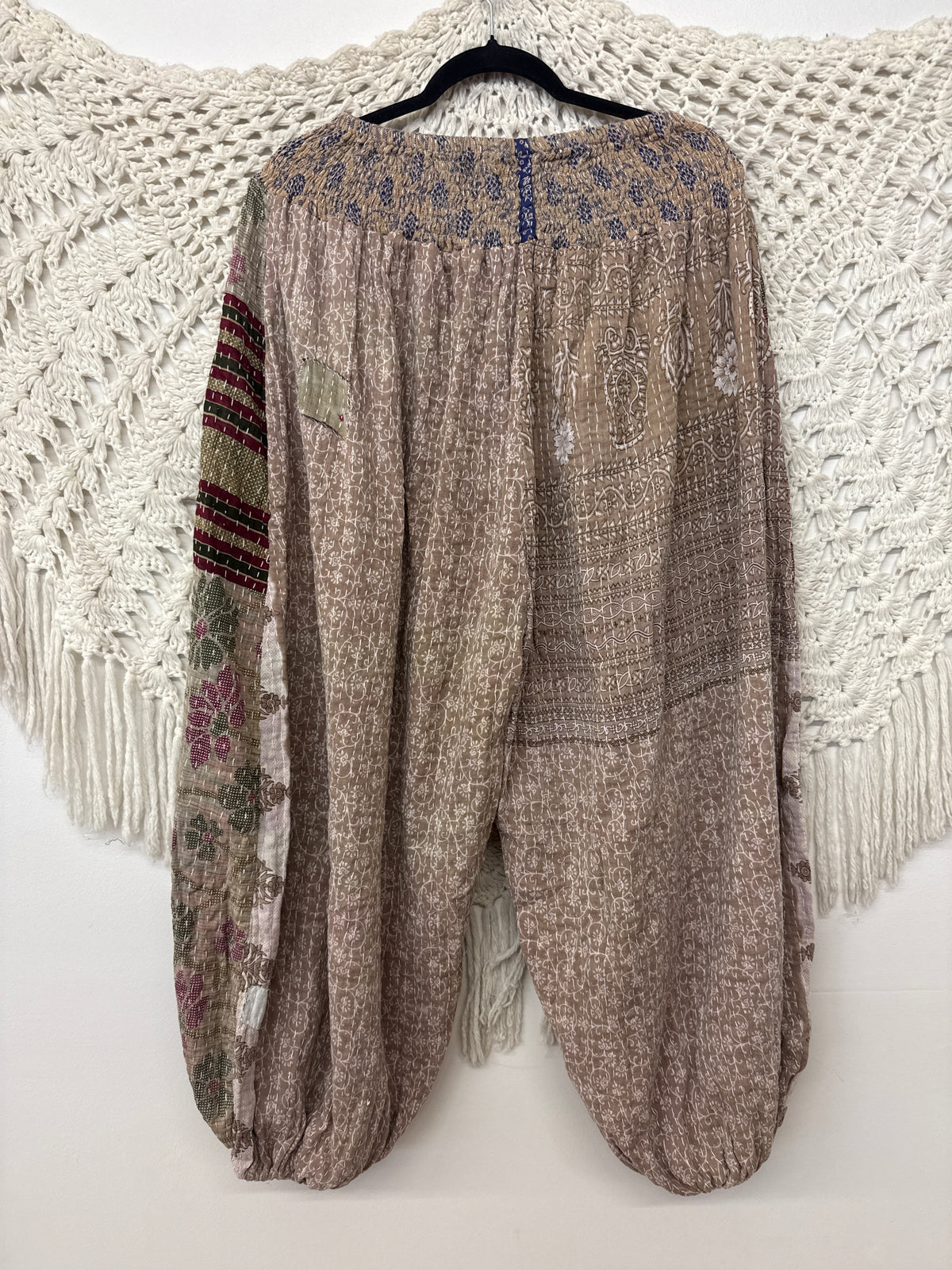 Pareo Kantha Synergy Jogger L0926 001