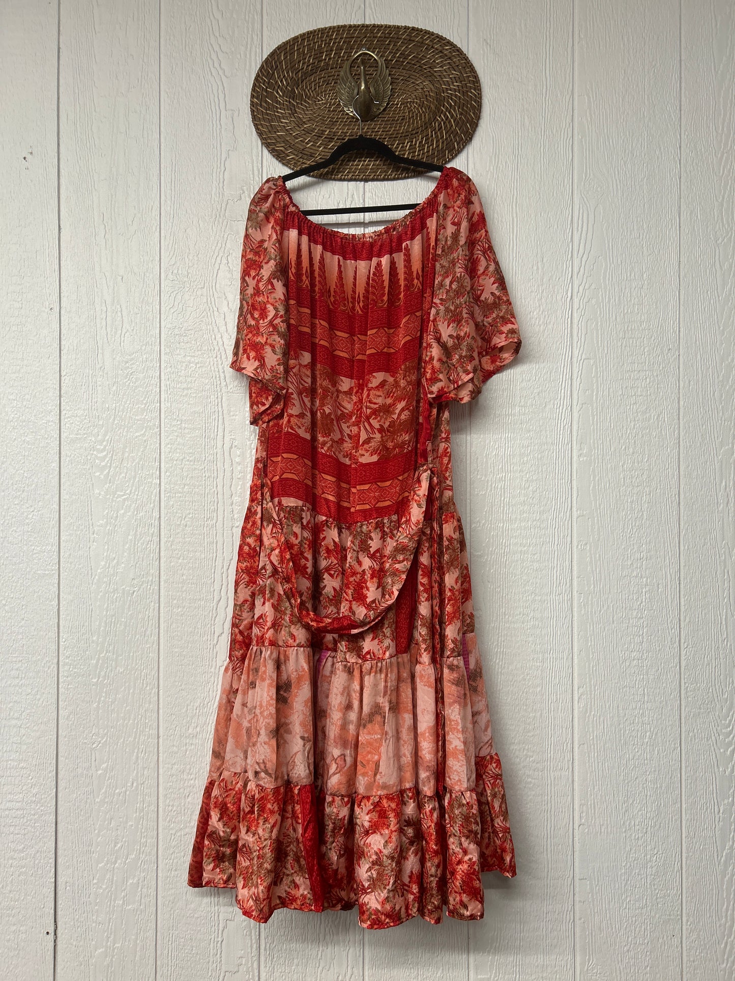 Rasgulla Sari Nova Maxi 0826 205