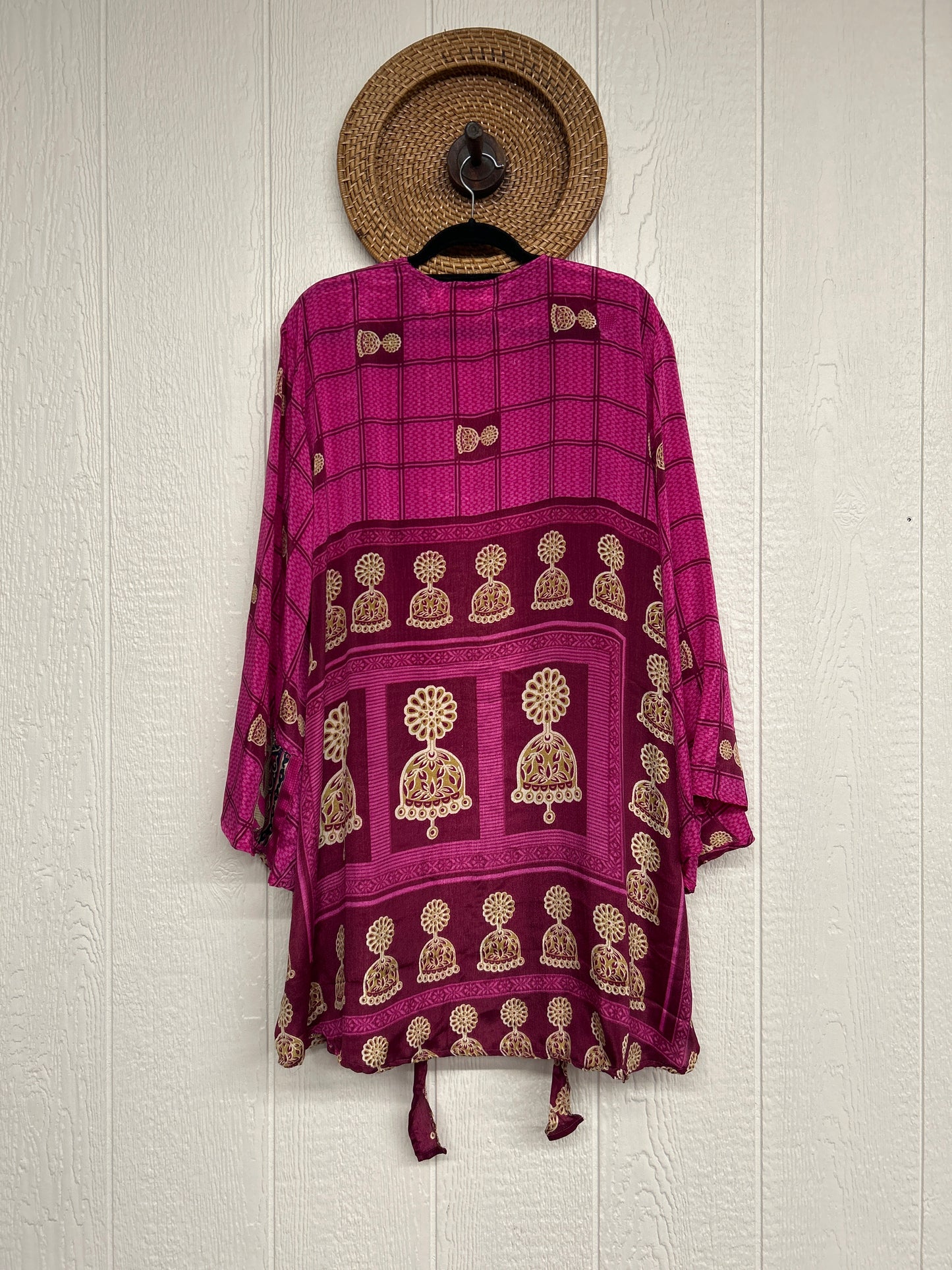 RETAIL Rasgulla Sari Shortie Spellbound Kimono 0226 153