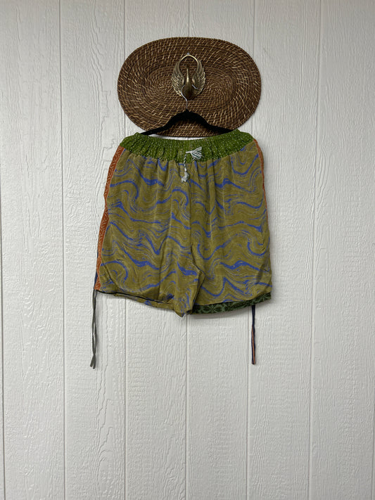 Silk Butterfly Short 0525 255