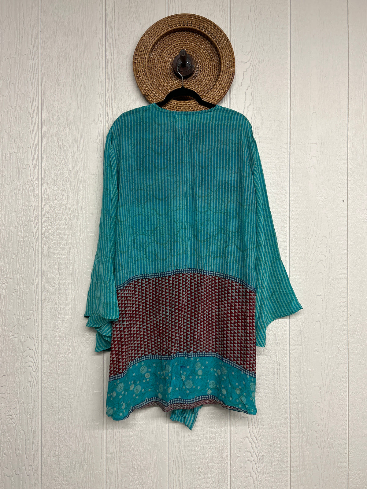 Crepe Sari Shortie Spellbound Kimono 0426 185