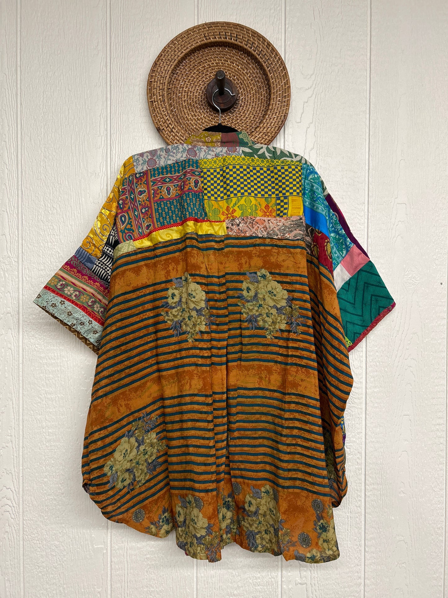 Goddess Free To Be Button-Down 0925 235