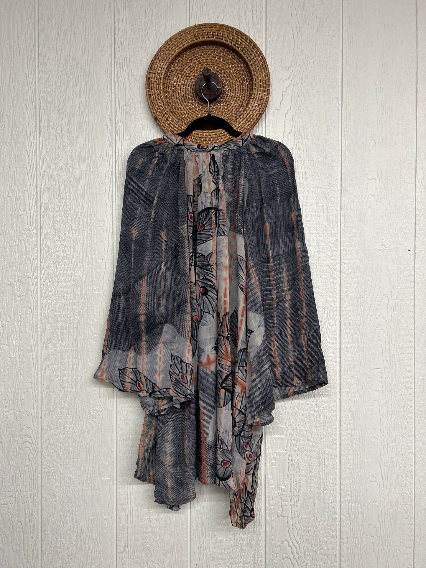 Woodstock Shortie Kimono 1025 026