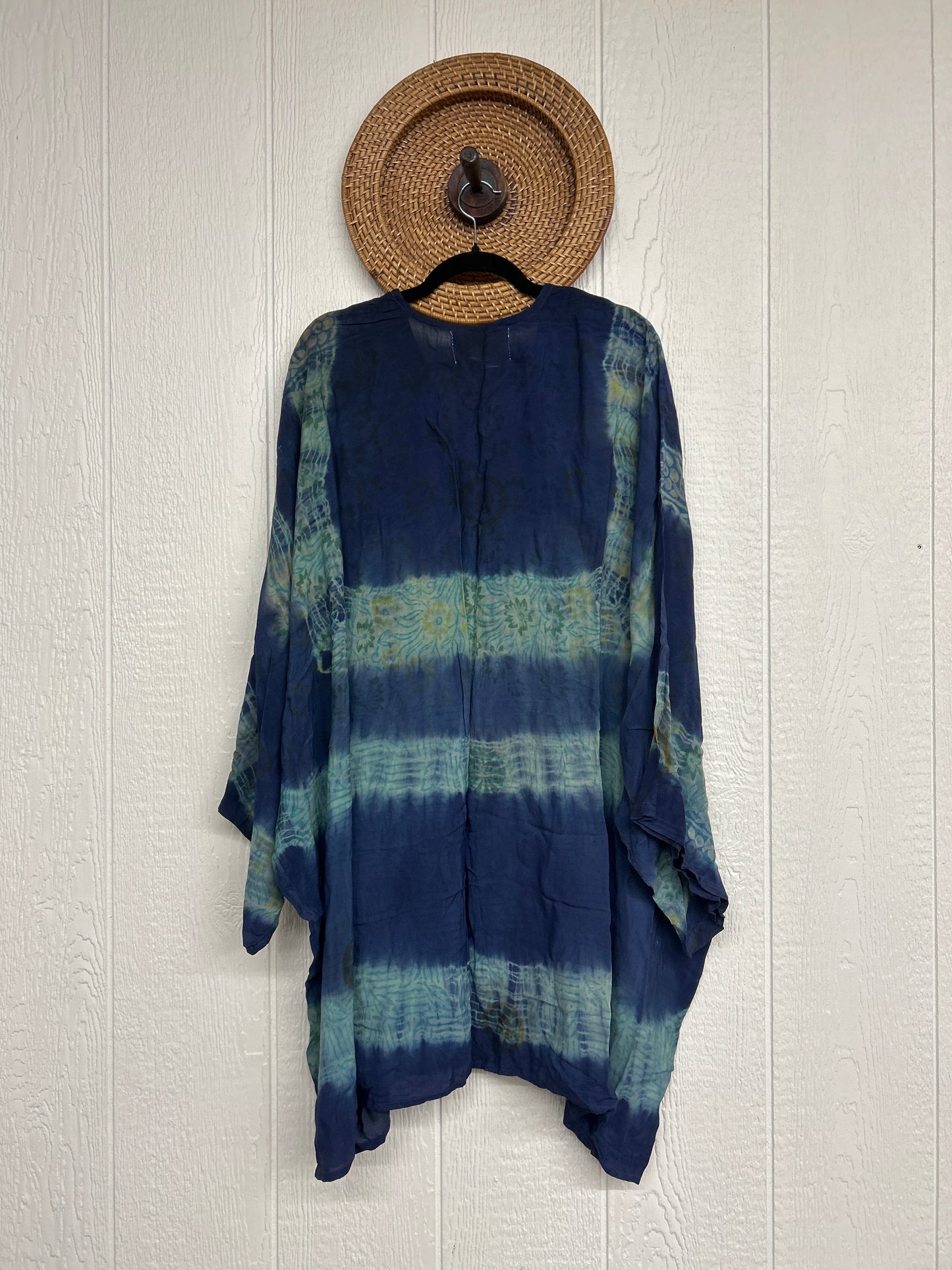 Aura Edit Crepe Sari Gaia Split Tunic 0726 028