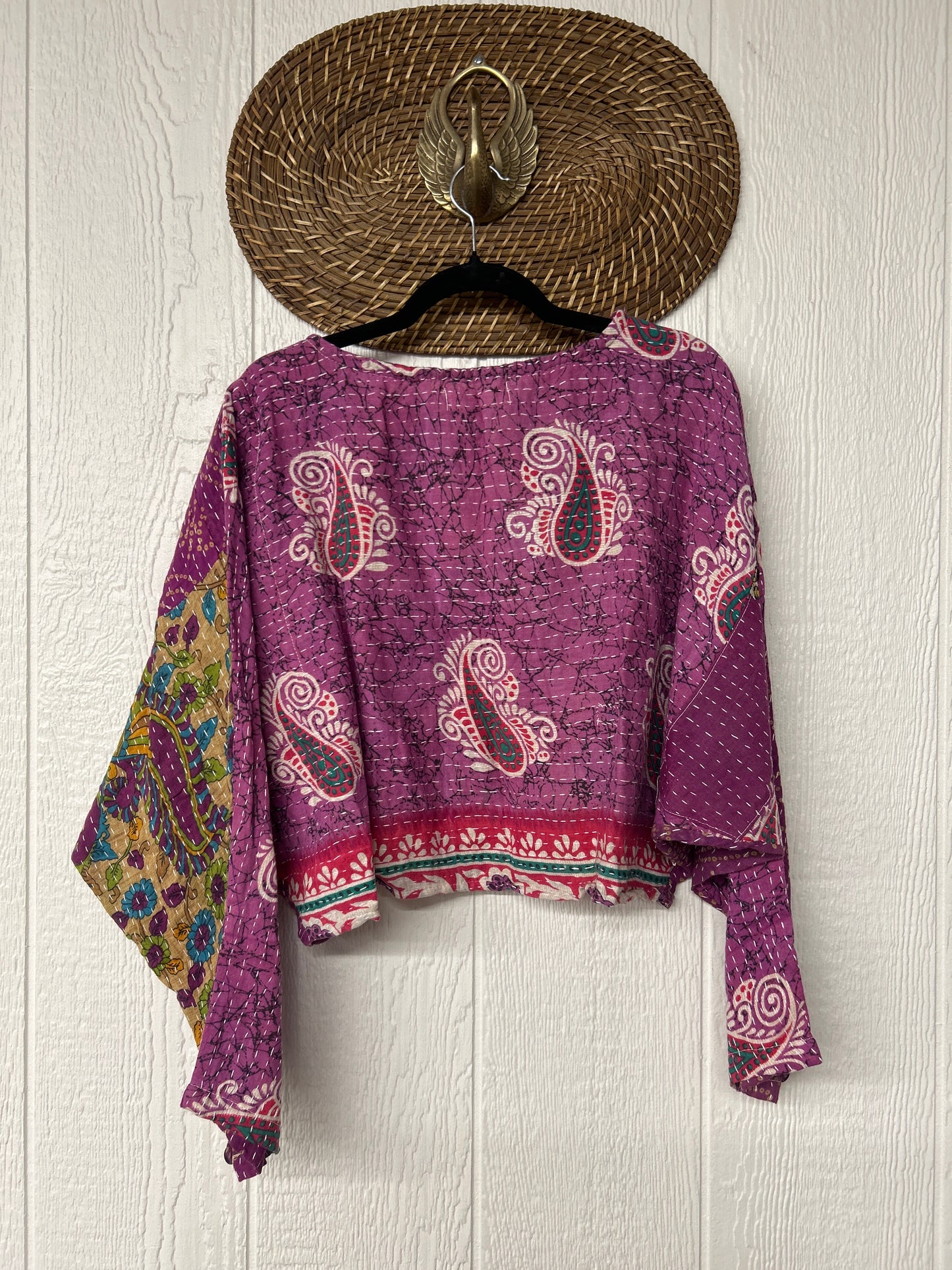 RETAIL Pareo Kantha In Bloom Cropped Pullover 0326 256