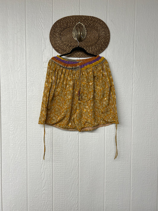 Silk Butterfly Short 0525 243