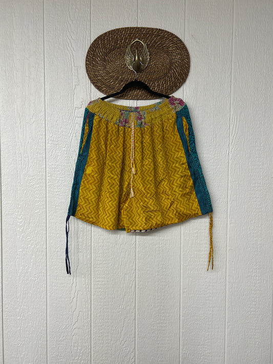 Silk Butterfly Short 0525 270