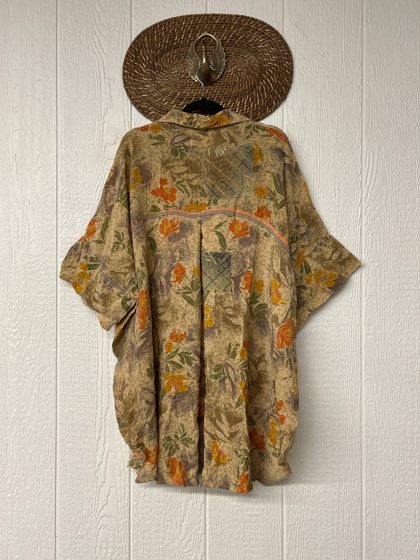 Crepe Sari Free To Be Button Down 0626 090