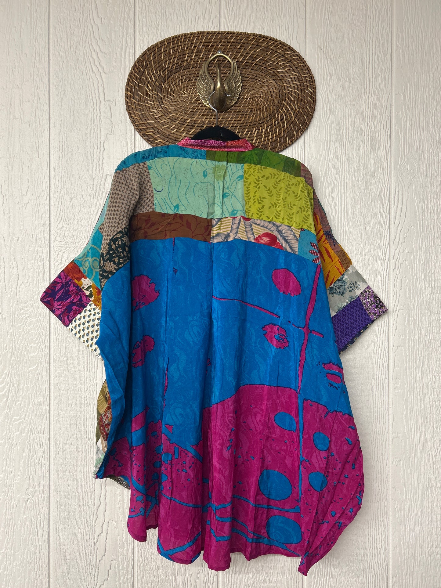Goddess Free To Be Button-Down 0925 016