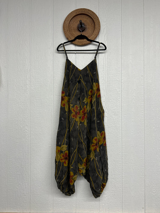 RETAIL Duality Raven Jogger Jumpsuit 0626 051