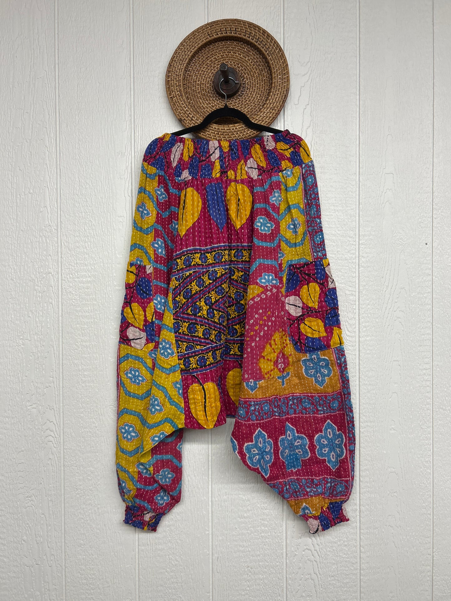 Pareo Kantha Be Still Harems 0626 092